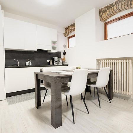 C-Apartment Lake Garda サロ エクステリア 写真